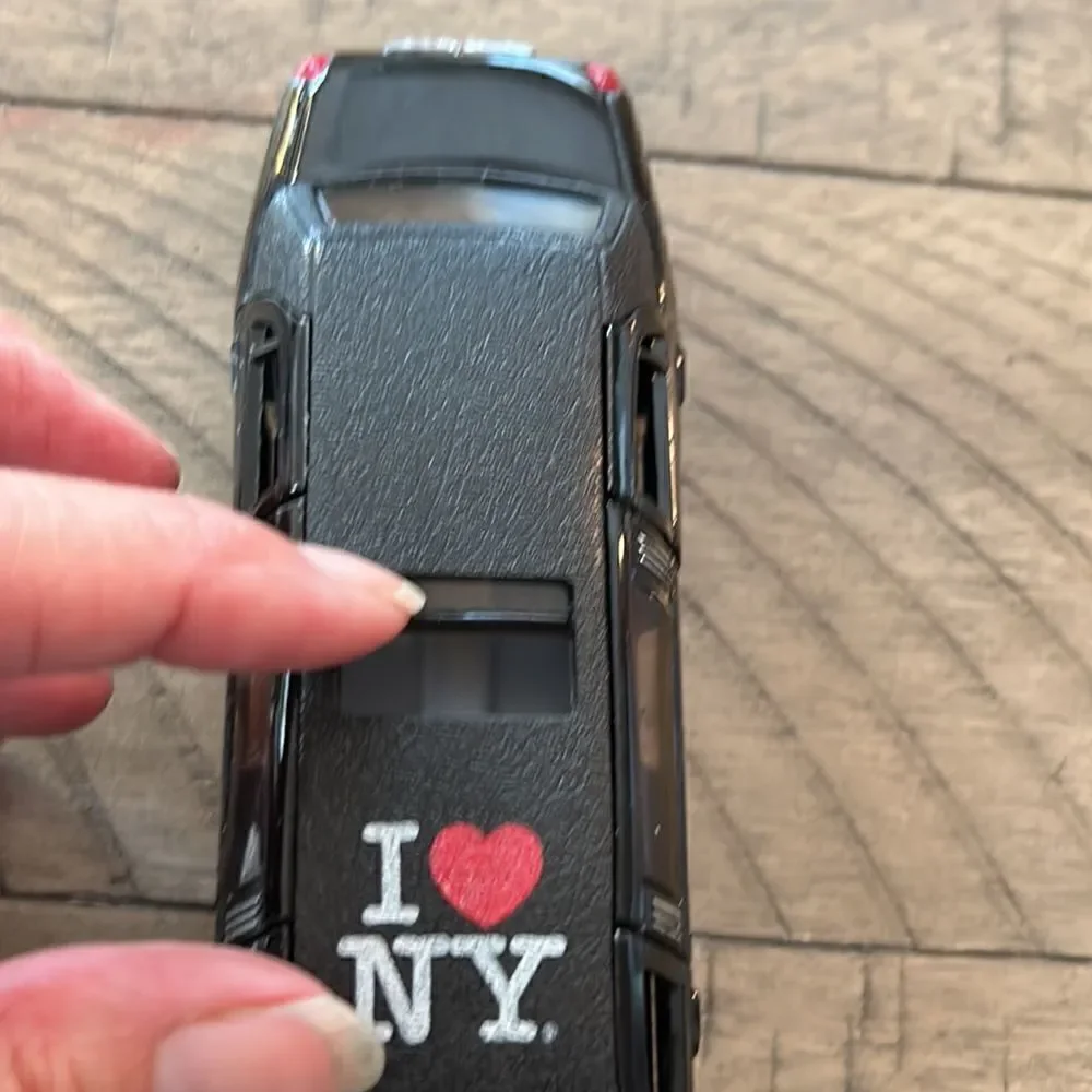 I Love ❤️ New York🍎🌆 🏙️🗽Limousine Toy 4 Kids 0-120 :) Pullback Car Desk toy
